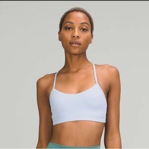 Lululemon Flow Y Bra size 6 Blue Linen light blue baby blue